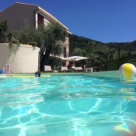 Agriturismo Osteria Du Barba Pe' - Casa Cassini Бордигера Экстерьер фото