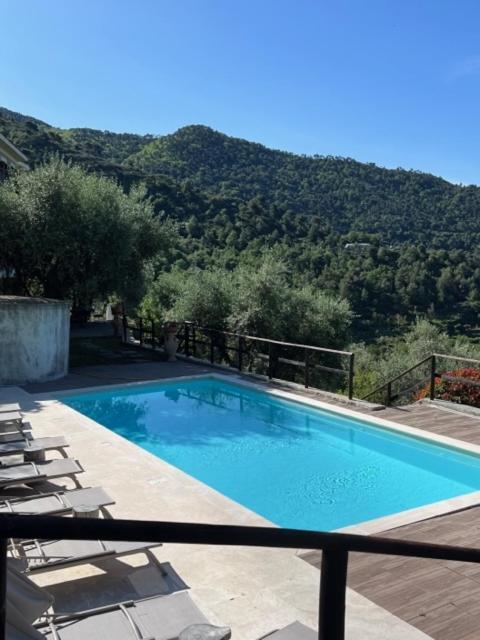Agriturismo Osteria Du Barba Pe' - Casa Cassini Бордигера Экстерьер фото