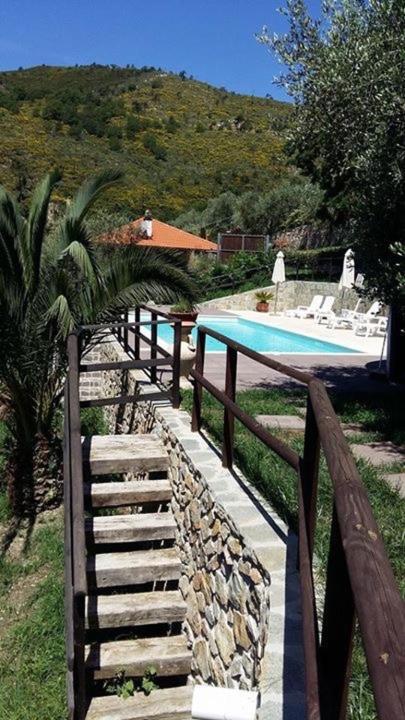 Agriturismo Osteria Du Barba Pe' - Casa Cassini Бордигера Экстерьер фото