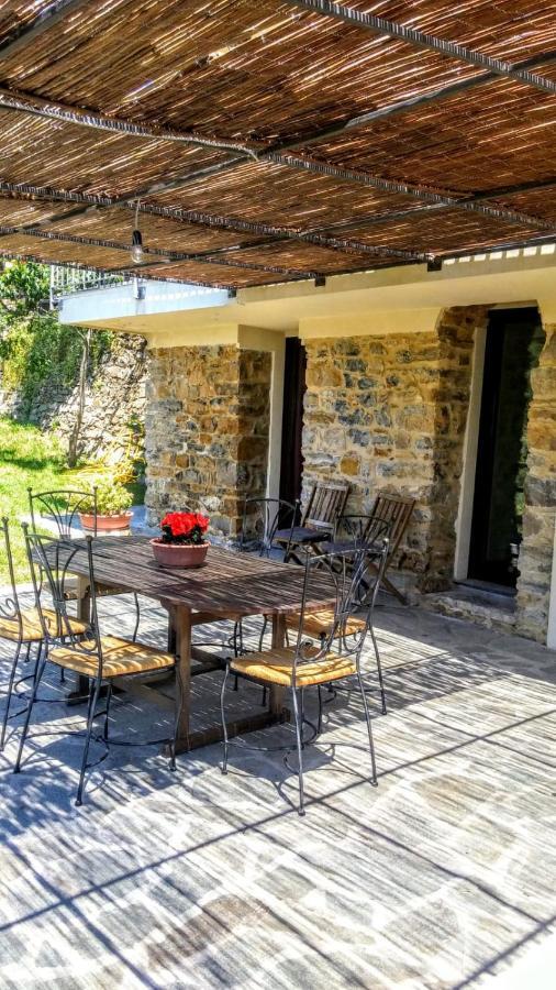 Agriturismo Osteria Du Barba Pe' - Casa Cassini Бордигера Экстерьер фото